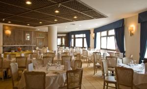 Ресторан / где поесть в Hotel Alaska Cortina