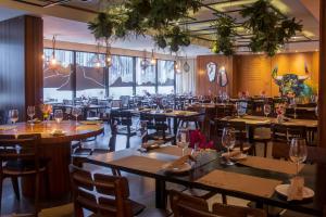 Restaurant o un lloc per menjar a Arena Ipanema Hotel