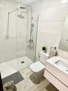 A bathroom at ISLAND SUITES