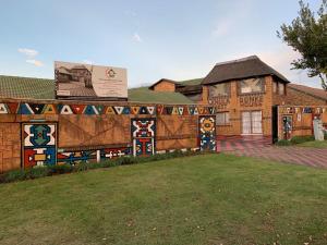 Gallery image of Sikhula Sonke Guest House in Erasmus