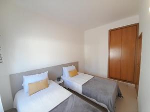 Postel nebo postele na pokoji v ubytování Central apartment Lagos