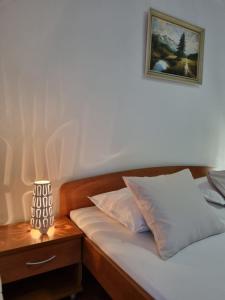 Posteľ alebo postele v izbe v ubytovaní Apartments Kero NEW value 2023 fully AC
