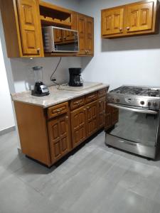 Kuchyň nebo kuchyňský kout v ubytování Casa M&J Cd. Juarez