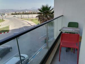 Balkón nebo terasa v ubytování Seafront High Standard Apartment