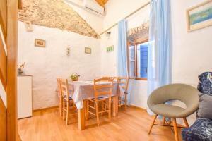 Część wypoczynkowa w obiekcie Apartment Fjaka