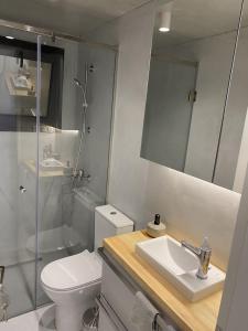 A bathroom at Corfudodici