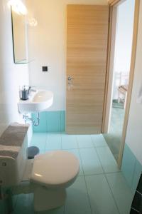 Kúpeľňa v ubytovaní Eri Rooms to Let