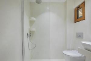 Kupatilo u objektu Hesperides Hotel Pefkochori