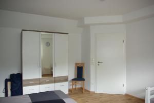 Afbeelding uit fotogalerij van Ferienwohnung am Hermann in Detmold