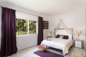 Posteľ alebo postele v izbe v ubytovaní Villa Namaste by Villa Plus + 19 fotografií