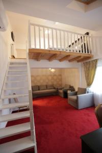 Afbeelding uit fotogalerij van Casa Domnească Cacica in Cacica