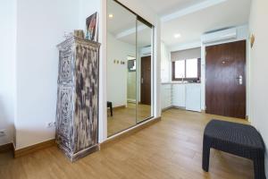 Fotografia z galérie ubytovania Amazing views Beachfront Apartment with Swimming Pool v destinácii Benalmádena