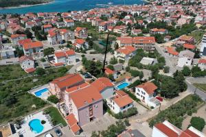 Γενική άποψη της πόλης Novalja ή θέα της πόλης από  αυτό το διαμέρισμα
