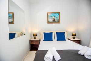 Posteľ alebo postele v izbe v ubytovaní Xenia Ionis luxury apartments