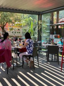Majutusasutuse Hotel Aurora & Appartamenti külastajad