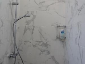 Fotografie z fotogalerie ubytování Gîte paisible avec jardin privatif et terrasse, 2 chambres, proche sites culturels, animaux acceptés - FR-1-510-174 v destinaci Romeries