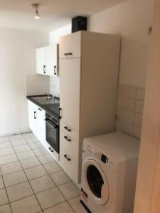 Küche/Küchenzeile in der Unterkunft Monteurwohnung am Landgrafen
