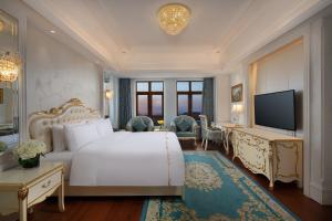 Μια τηλεόραση ή/και κέντρο ψυχαγωγίας στο Wyndham Grand Kunming East