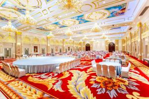 Εστιατόριο ή άλλο μέρος για φαγητό στο Wyndham Grand Kunming East +100 φωτογραφίες