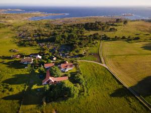 Studio Solbakke, modern studio close to sea