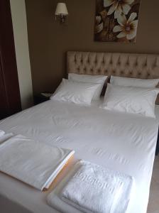 Cama o camas de una habitación en Deluxe Apartments 1