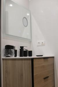 Φωτογραφία από το άλμπουμ του Atelier chaleureux 40m2 - Jacuzzi - proche CDG Parc des expo σε Tremblay En France +7 φωτογραφίες