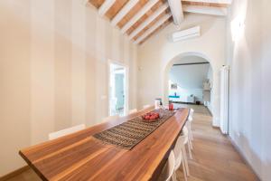 Gallery image of Il Golfo Attico Vista Lago in Toscolano Maderno