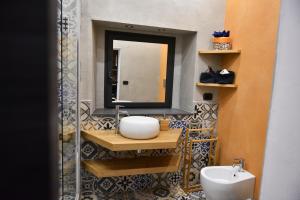 Kúpeľňa v ubytovaní Apartments Casa Vacanze Dante + 37 fotografií