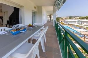 Balkón alebo terasa v ubytovaní Bravissimo Estel B3 S'Agaró + 12 fotografií