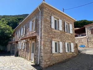 The building in which Az apartmant is located