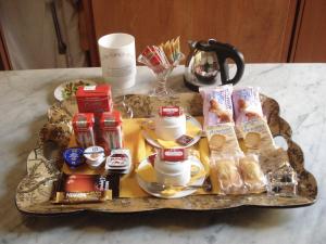 Jedlo v ubytovaní bed & breakfast alebo blízkom okolí