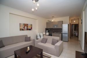 Gallery image of Lagaria Apartments in Afitos