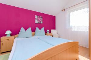 Postel nebo postele na pokoji v ubytování Apartments Damir