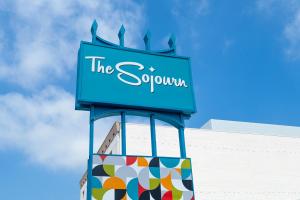Galería fotográfica de The Sojourn Los Angeles - Sherman Oaks en Sherman Oaks