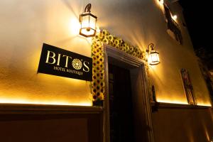 Certifikát, hodnocení, plakát nebo jiný dokument vystavený v ubytování Bito's Hotel Boutique