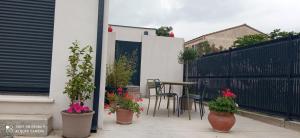 Balkón alebo terasa v ubytovaní Appartement neuf et moderne au cœur de la Camargue
