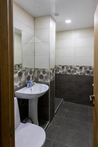 Baðherbergi á GP Rooms