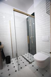 Łazienka w obiekcie Warsaw Concierge Miedziana
