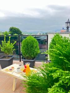 Balkón nebo terasa v ubytování Hill Hotel