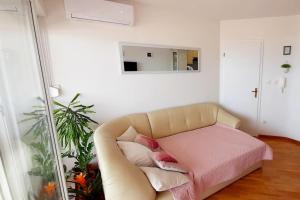 Χώρος καθιστικού στο Apartment Summer Vibes Split