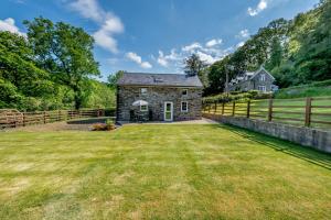 Gallery image of Cwmdu Cottage in Cwm-coy