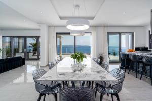 Fotografie z fotogalerie ubytování Luxurious Villa ADA; hot tub, sauna, gym, pool v Omiši