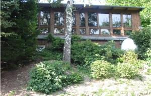 Κήπος έξω από το Nice Home In Güntersberge With Sauna