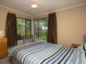 Billede fra billedgalleriet på Perfect Position - Motuoapa Holiday Home i Turangi + 22 billeder