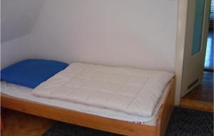 Ліжко або ліжка в номері Stunning Home In Tellerhuser With 2 Bedrooms