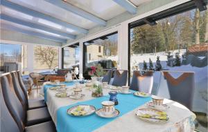 Gallery image of Amazing Home In Auerbach-ot Rempesgrn With Wifi in Auerbach