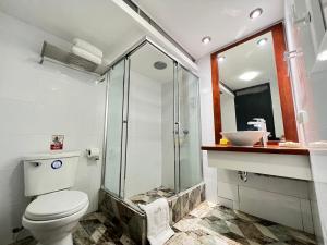 Koupelna v ubytování La Casa del Viajero + 37 fotografií