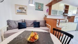 Kuchyňa alebo kuchynka v ubytovaní Apartment Diocletian