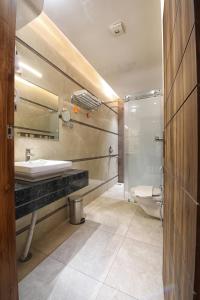 Ett badrum på Hotel Royal 9