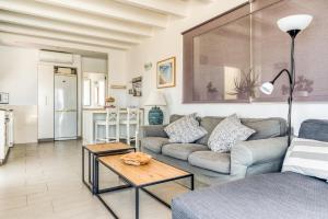 Imagen de la galería de Apartamento en Es Grau con vistas, en Mahón